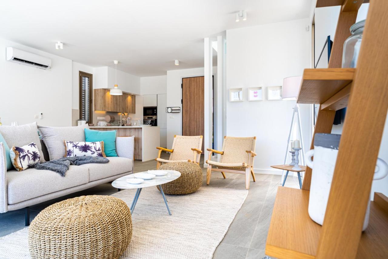 Waves 3-bedroom In Protaras * Παραλίμνι