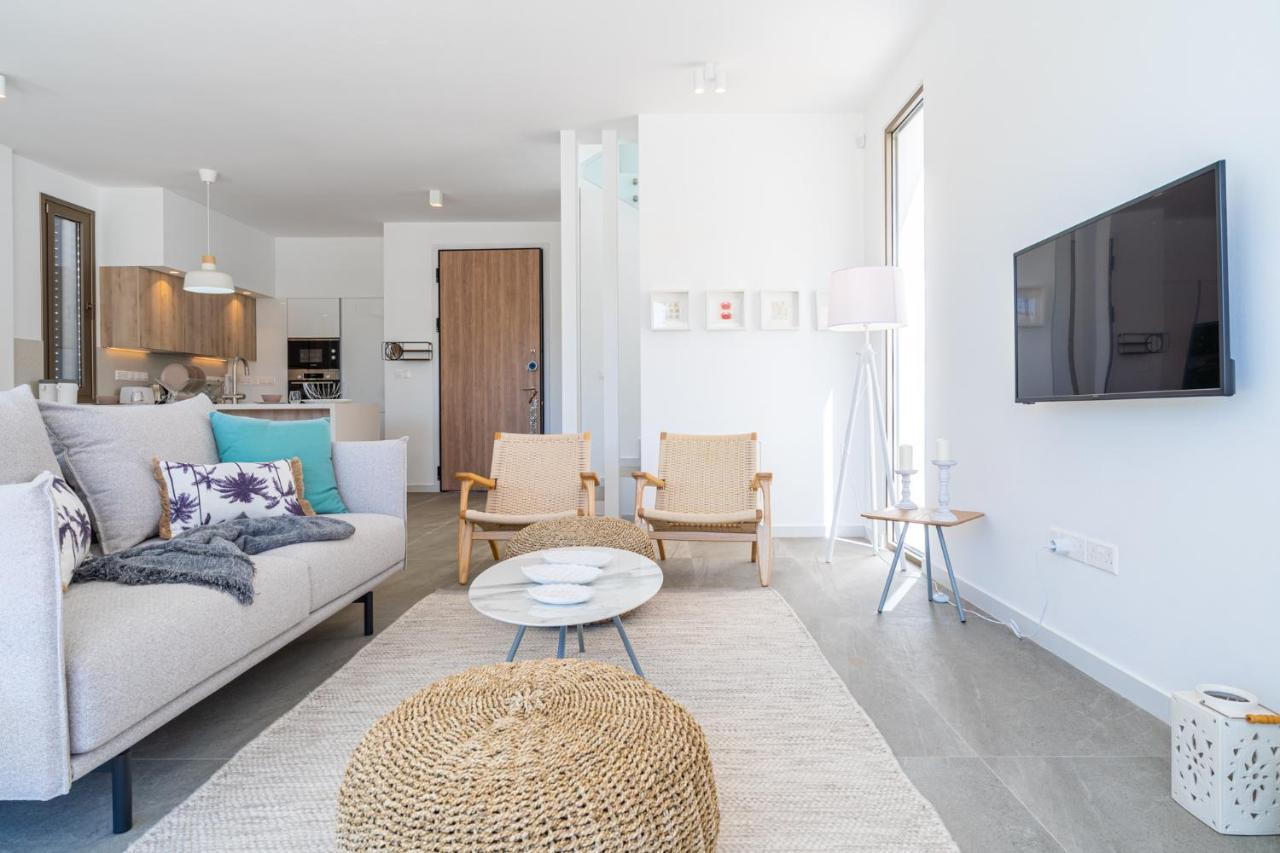 Waves 3-bedroom In Protaras * Παραλίμνι